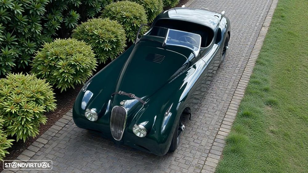 Jaguar XK - 1