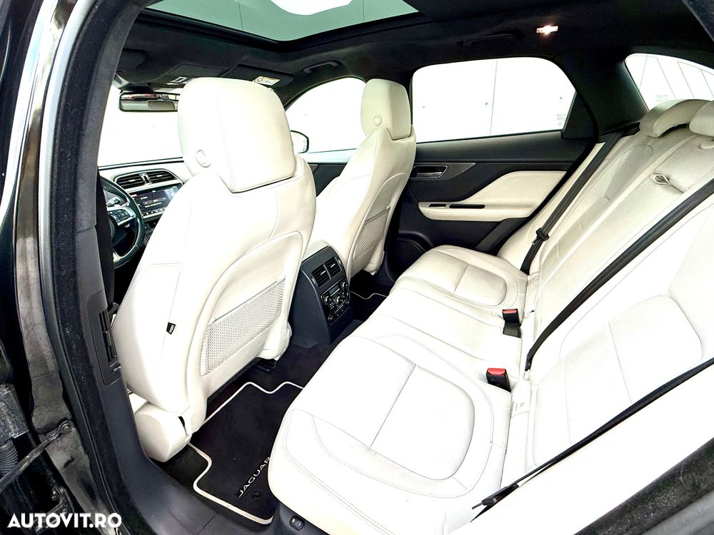 Jaguar F-Pace 30d AWD S - 10