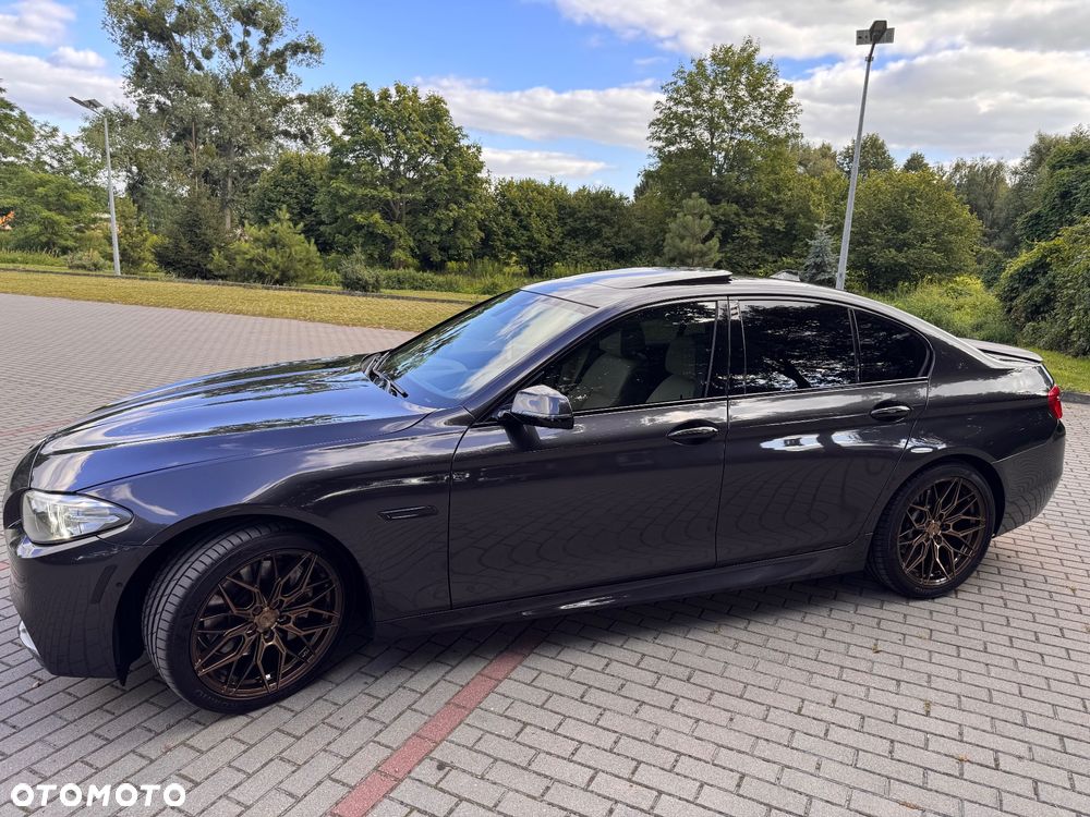 BMW Seria 5 535i - 8