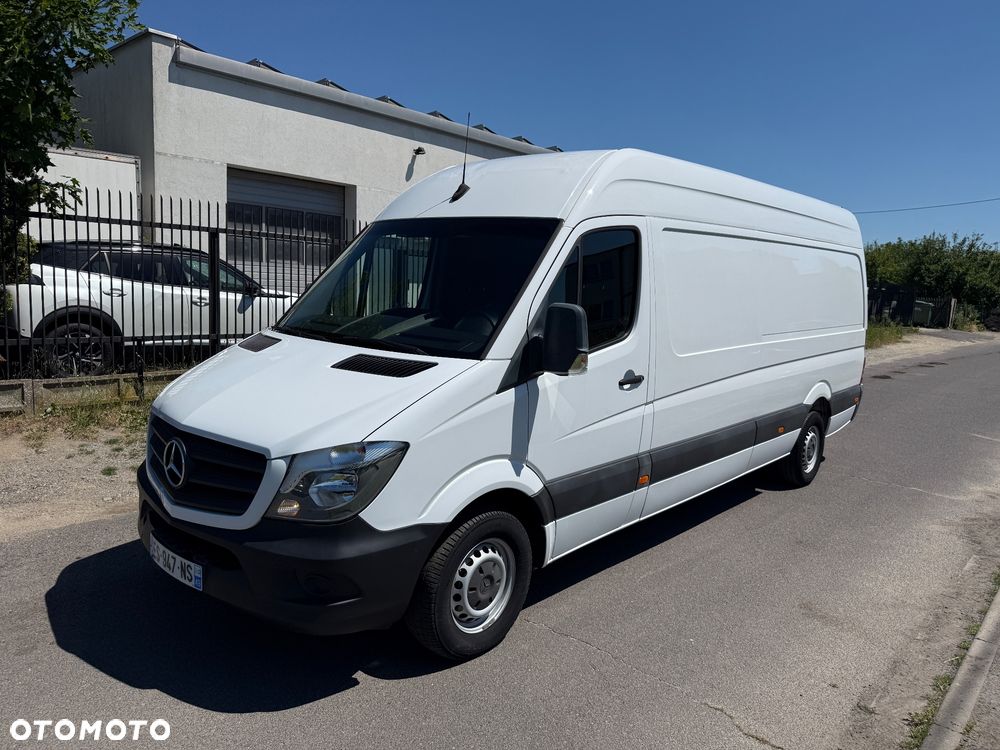 Mercedes-Benz Sprinter - 8