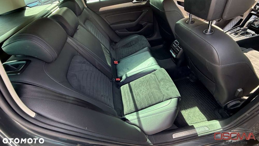 Volkswagen Passat Variant 2.0 TDI SCR 4Motion DSG (BMT) Highline - 22