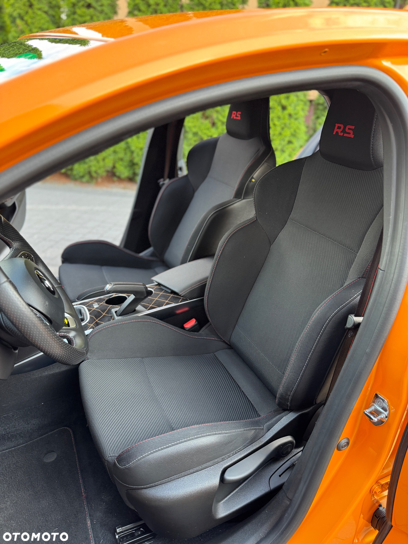 Renault Megane TCe 300 GPF R.S TROPHY - 11