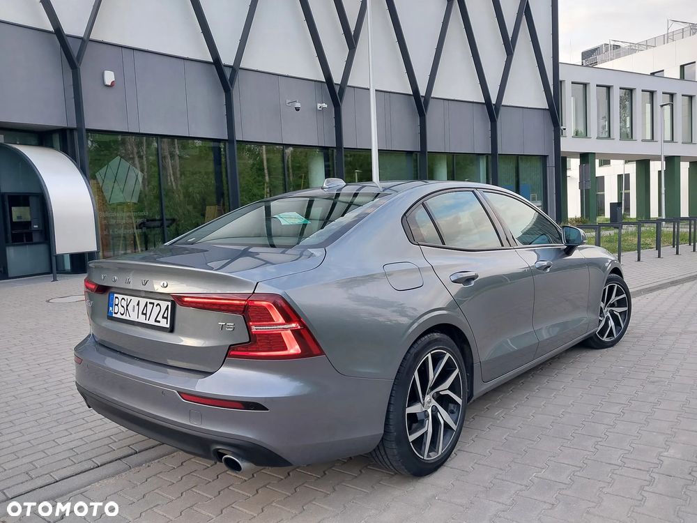 Volvo S60 T5 Momentum Pro - 14