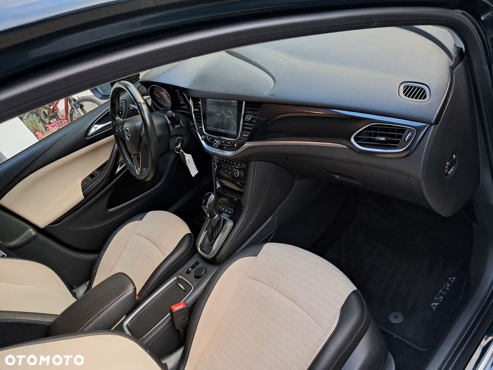 Opel Astra 1.4 T Dynamic S&S - 20