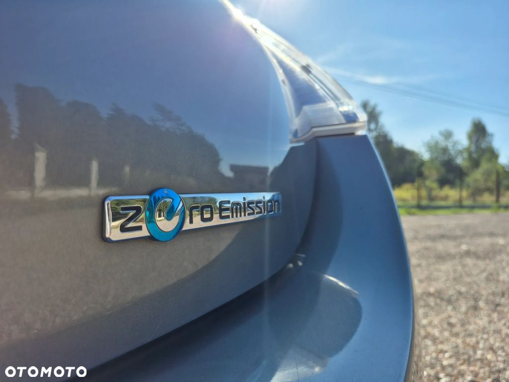 Nissan Leaf 24kWh Tekna - 9