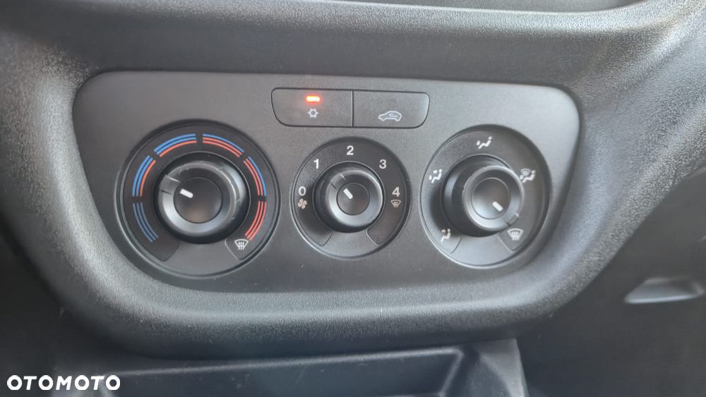 Fiat Doblo Maxi - 36