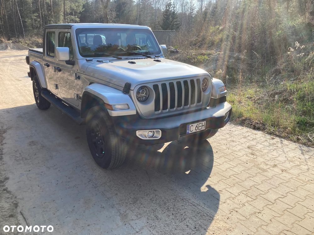 Jeep Gladiator - 2