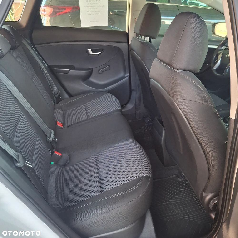 Hyundai i30 1.6 Classic - 2