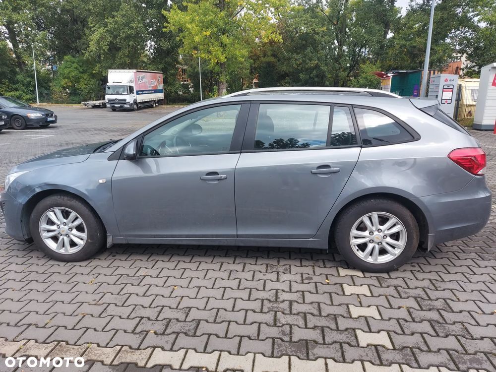 Chevrolet Cruze 1.7 D LT+ - 3