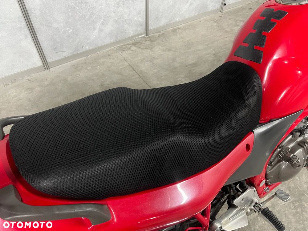 Yamaha XJ - 15