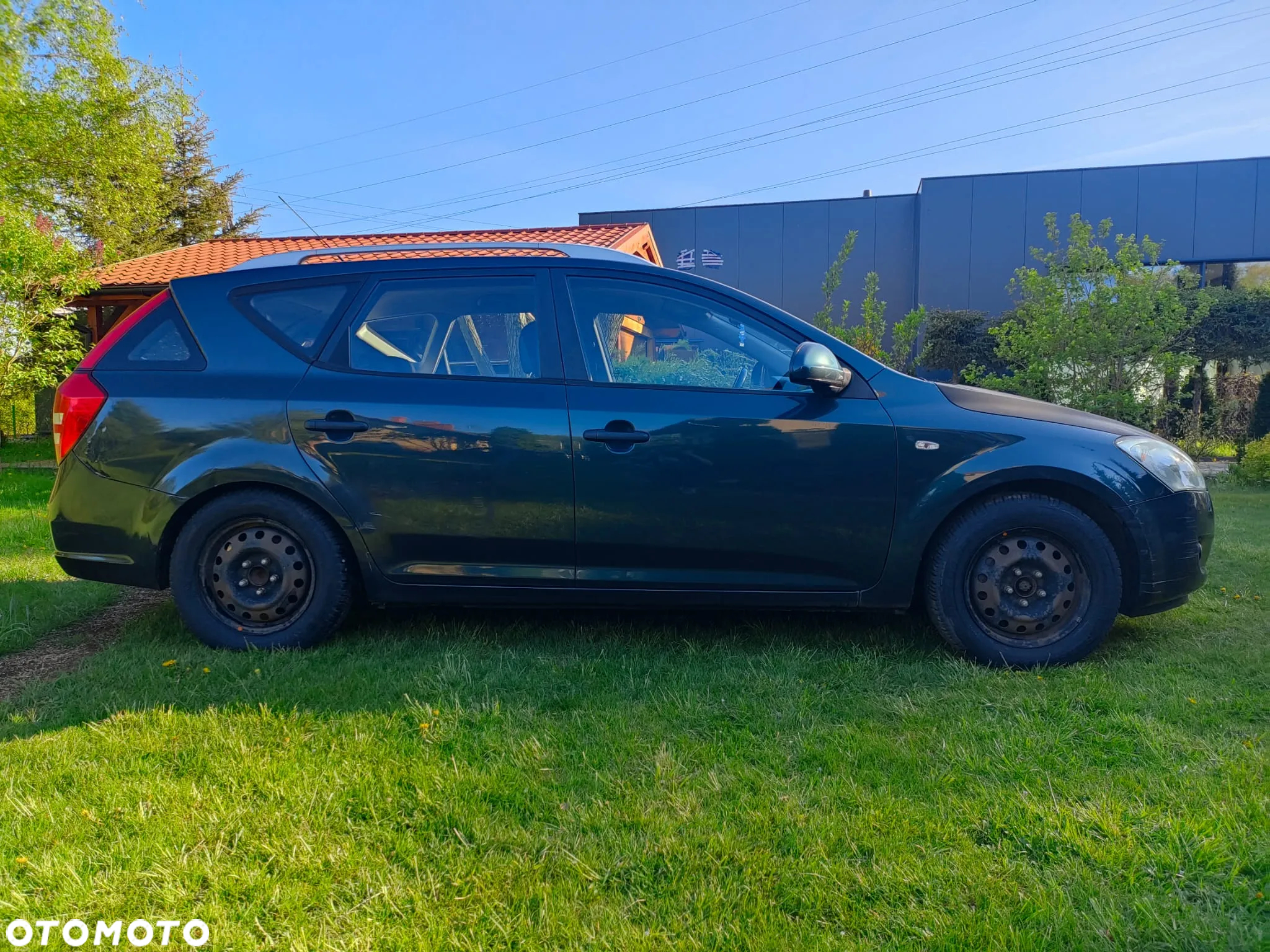 Kia Ceed - 8