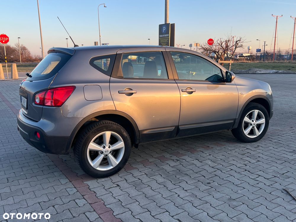 Nissan Qashqai 2.0 4 x 4 tekna - 3