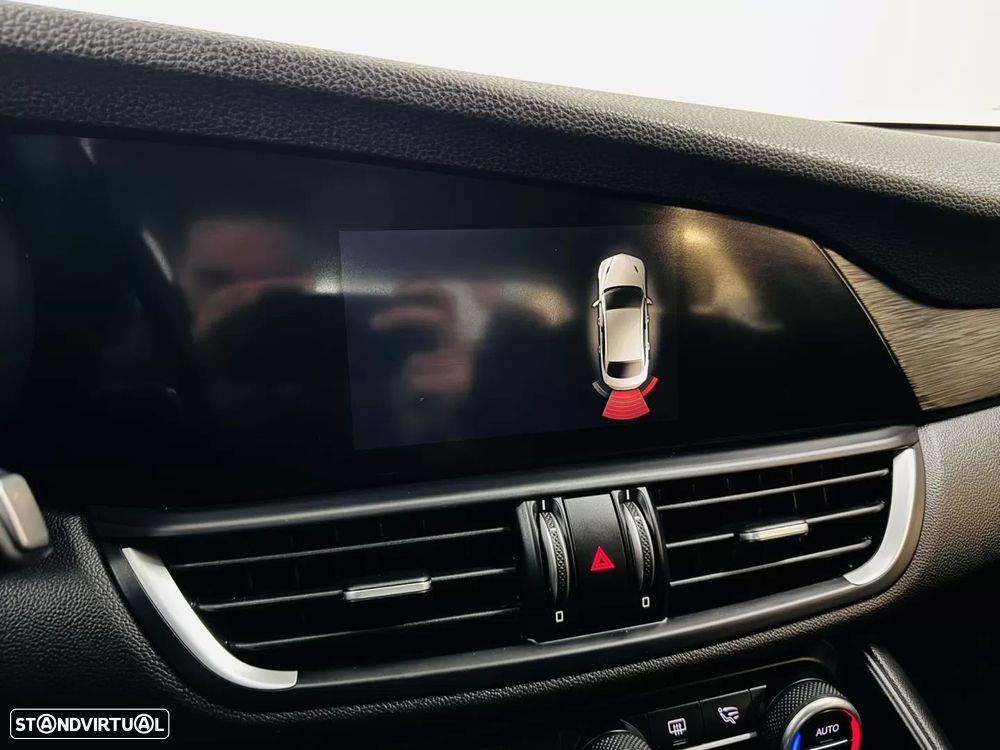 Alfa Romeo Giulia 2.2 D Super - 40