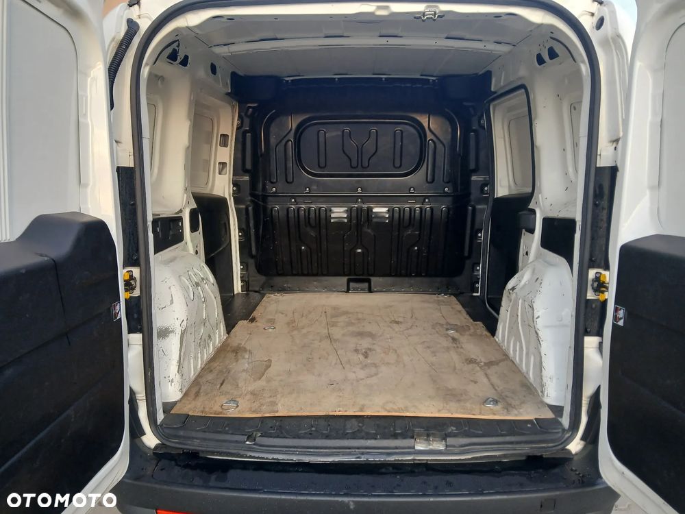 Fiat Doblo - 10
