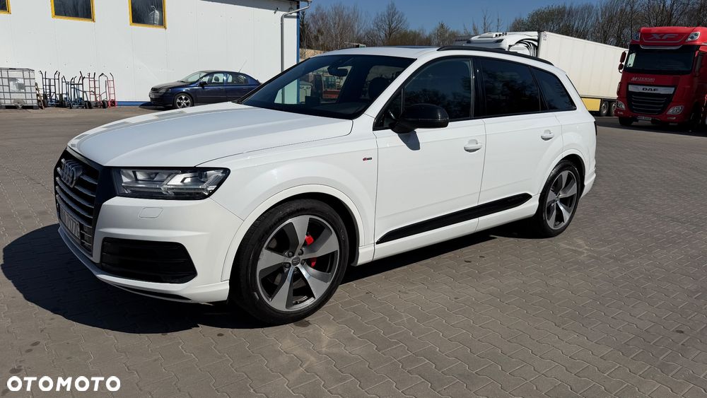 Audi Q7 - 8