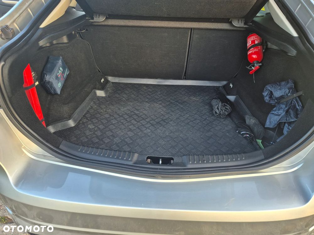 Ford Mondeo 2.0 TDCi Ambiente - 12