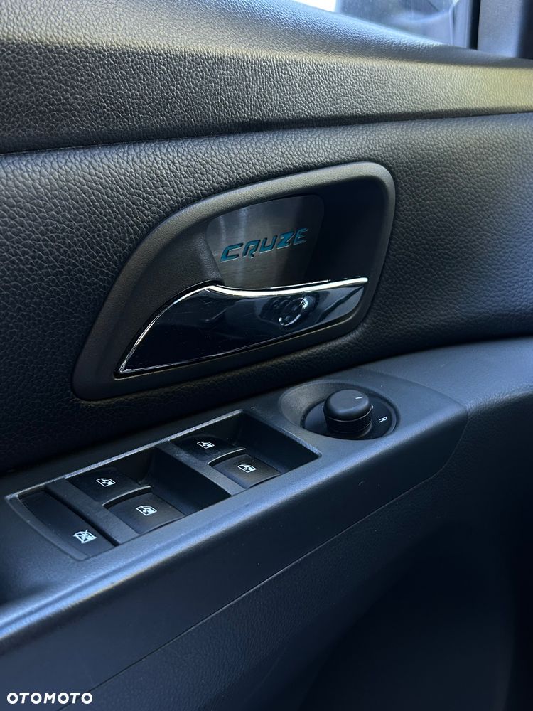 Chevrolet Cruze - 9