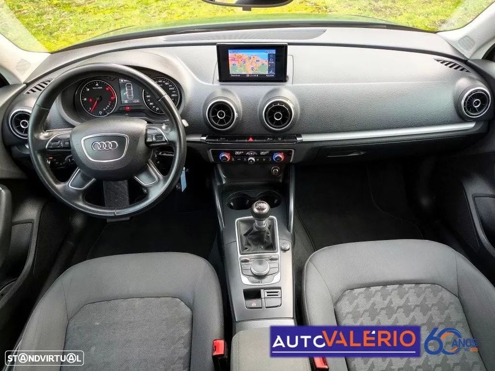 Audi A3 Limousine 1.6 TDI Attraction - 12