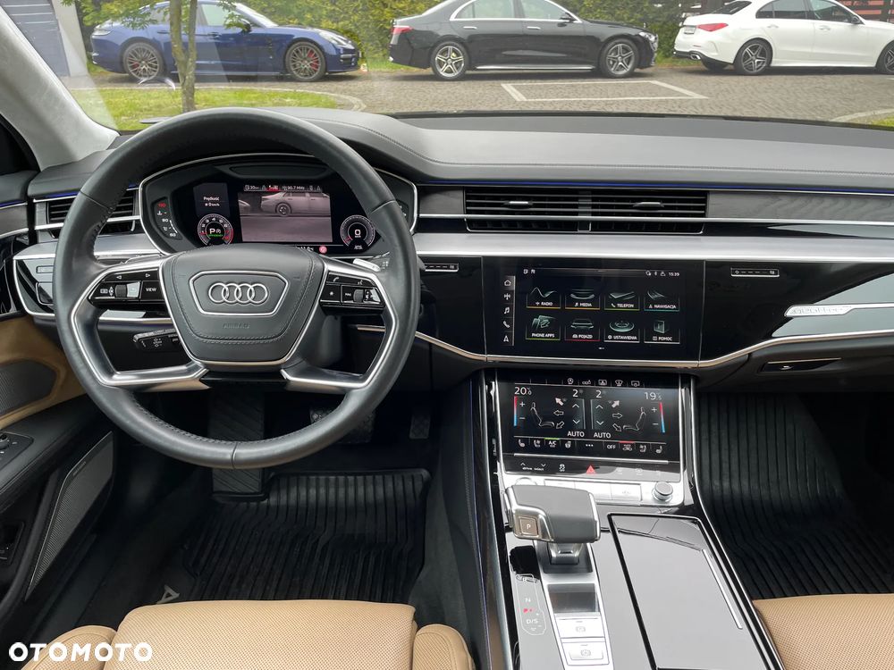 Audi A8 - 20