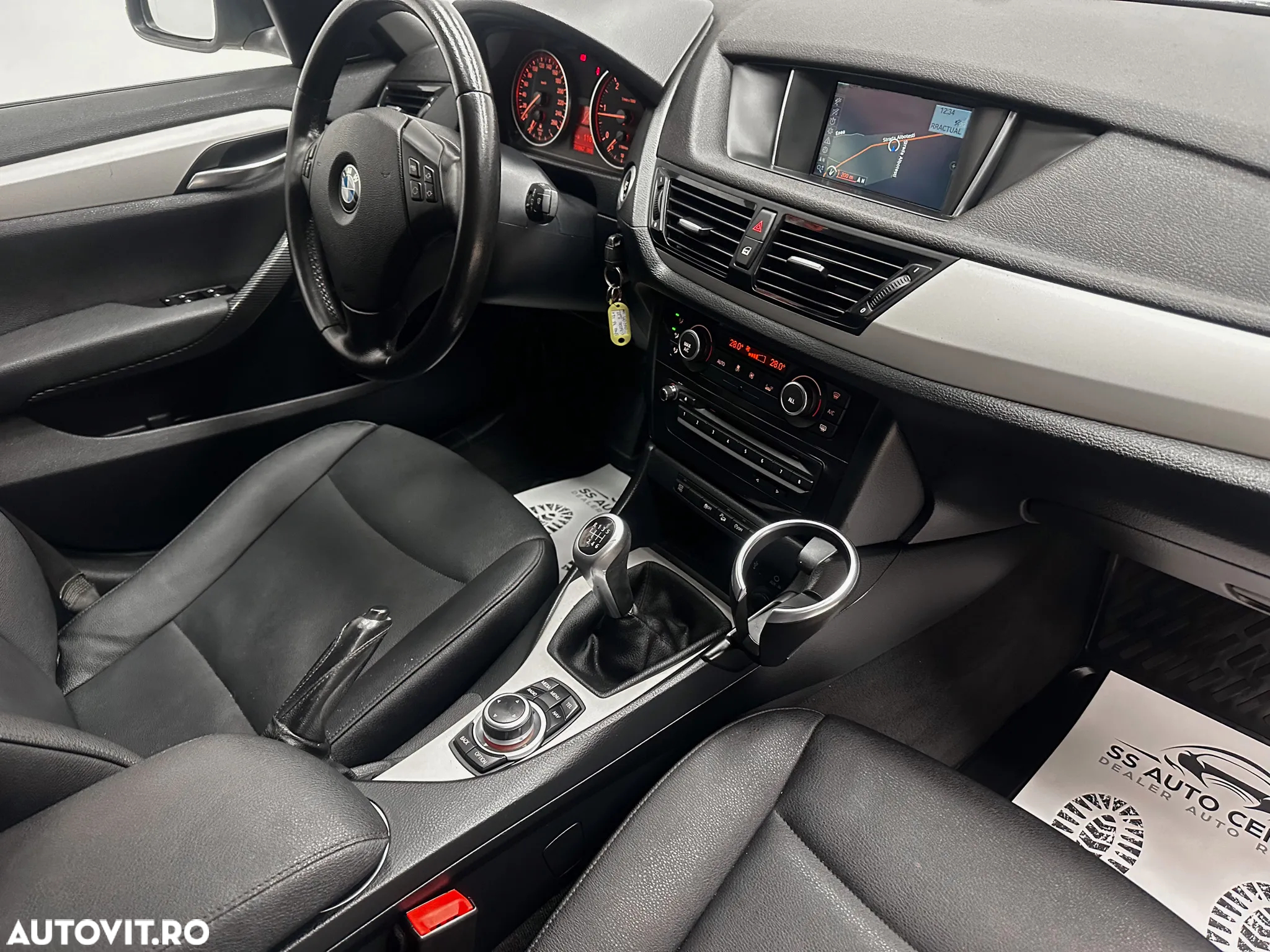 BMW X1 xDrive18d - 12
