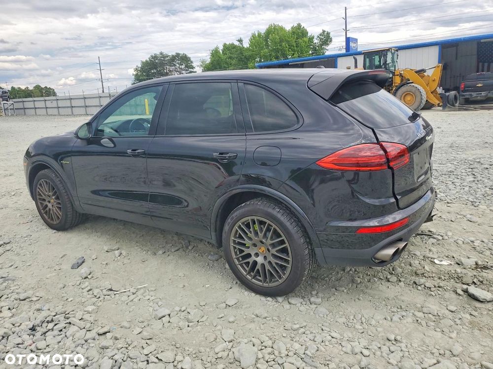 Porsche Cayenne S E-Hybrid Platinum Edition - 3