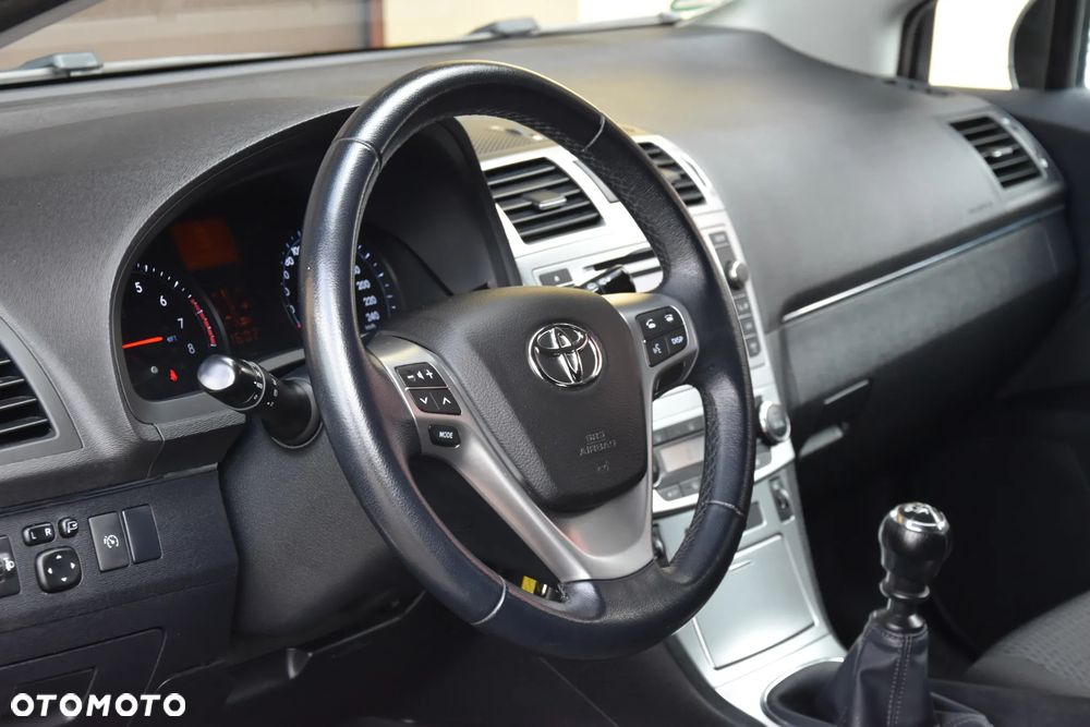 Toyota Avensis 1.8 Edition - 23