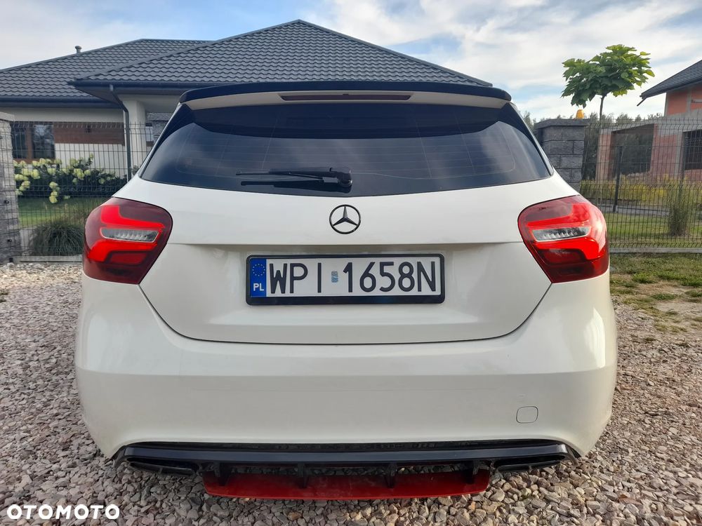 Mercedes-Benz Klasa A 180 7G-DCT AMG Line - 9