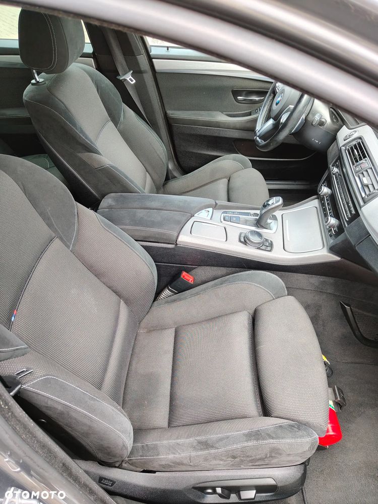 BMW Seria 5 525d xDrive - 7