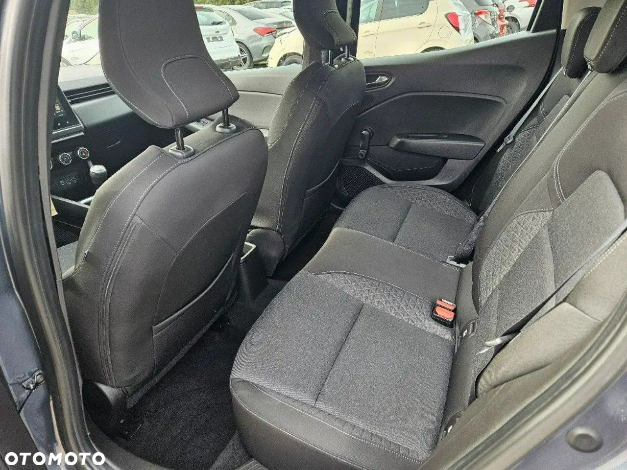 Renault Clio - 13