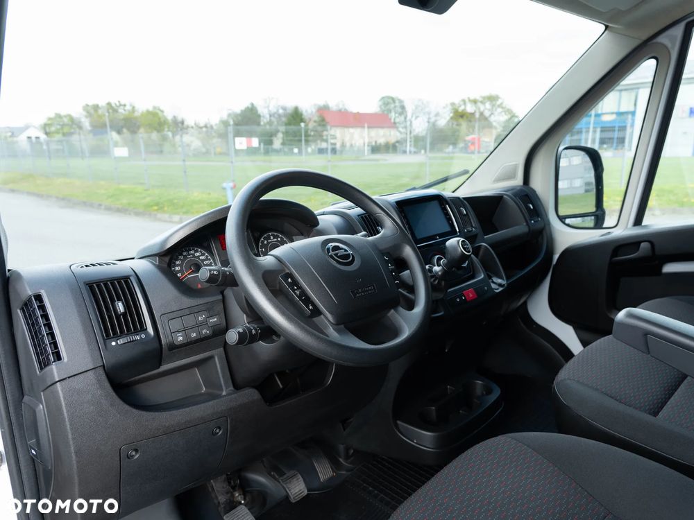 Opel Movano - 15