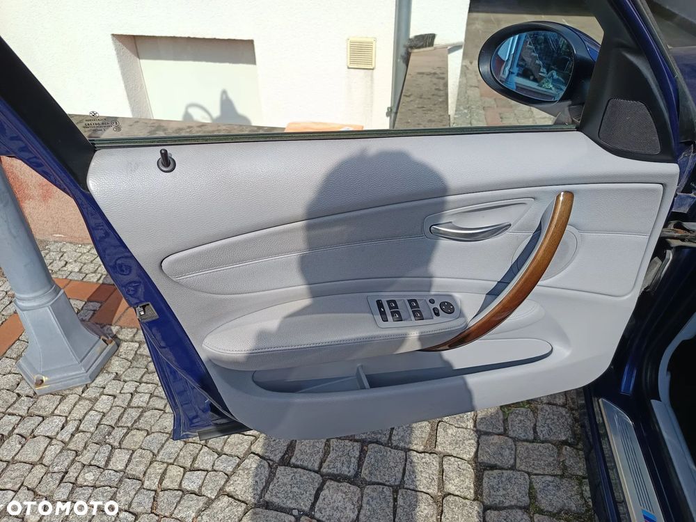 BMW Seria 1 120i - 21