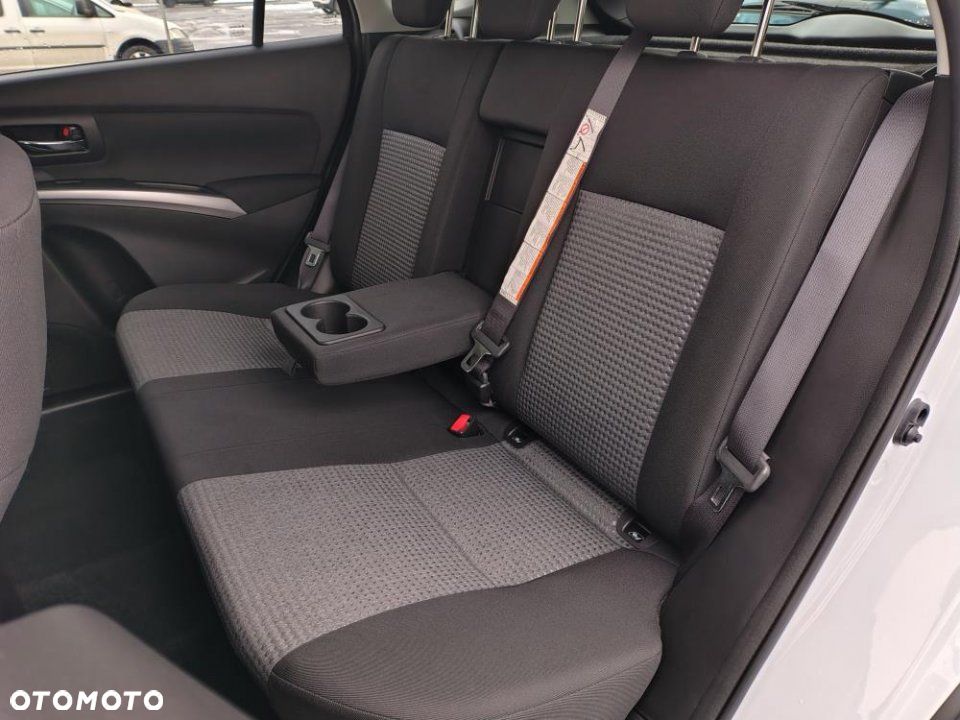 Suzuki SX4 S-Cross - 13