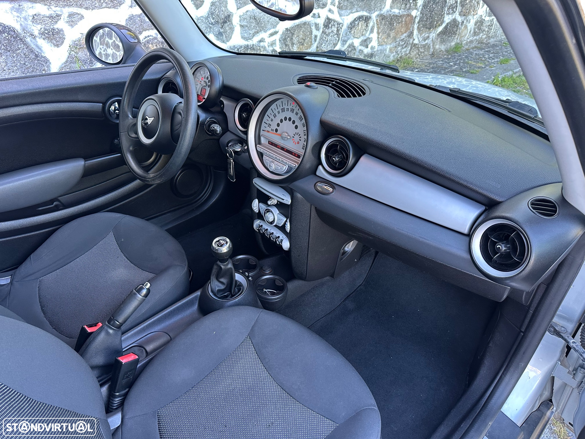 MINI 3 Portas One 1.4 - 21