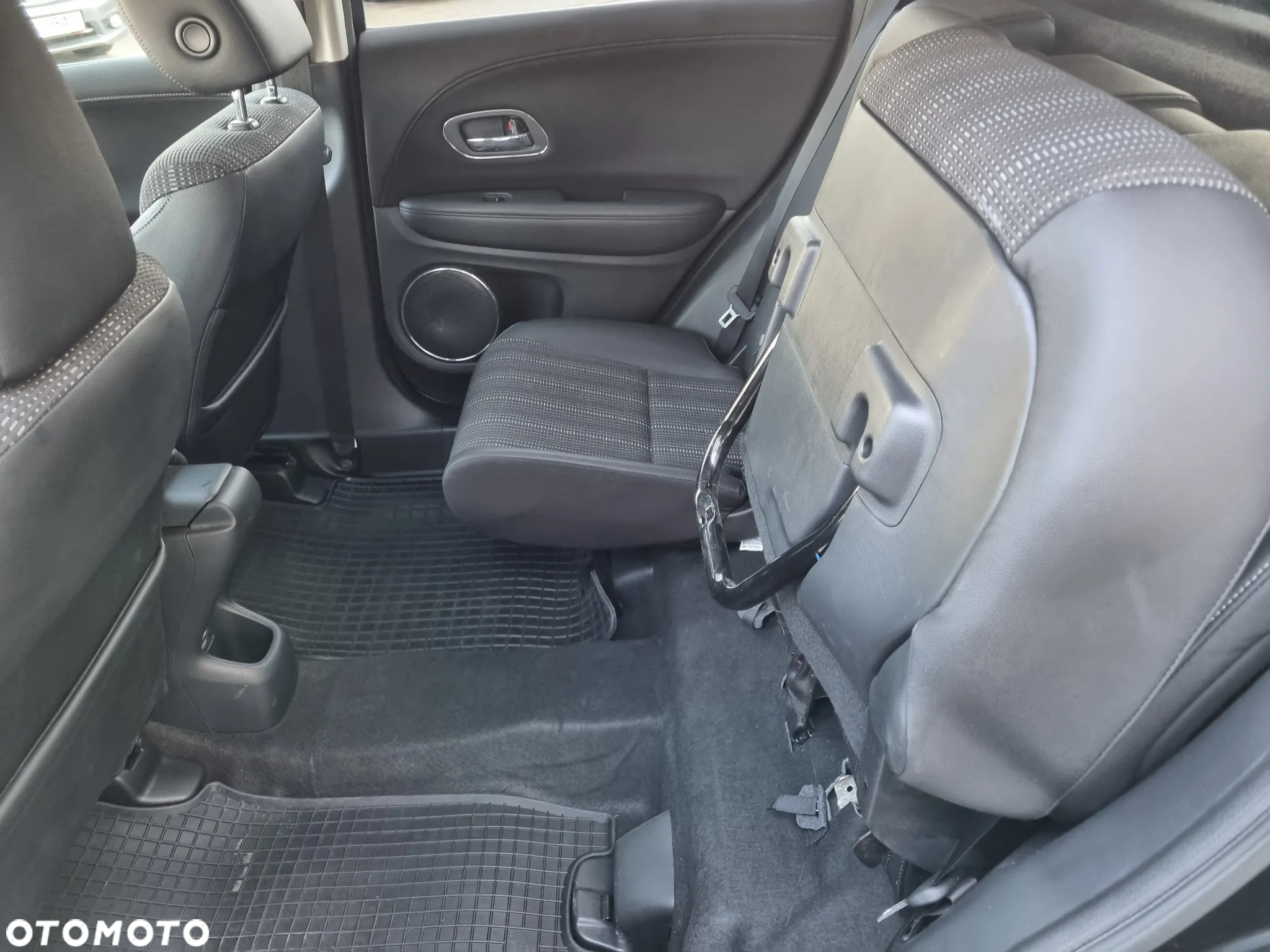 Honda HR-V 1.5 Executive (ADAS) CVT - 12