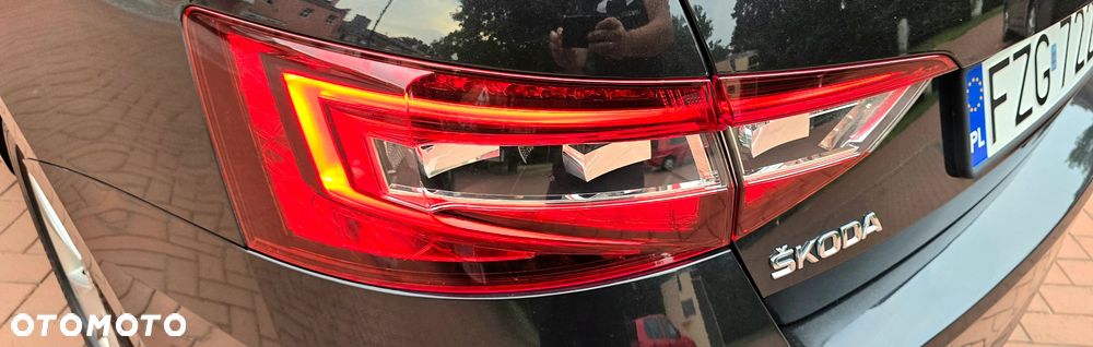 Skoda Superb 2.0 TDI Active DSG - 10