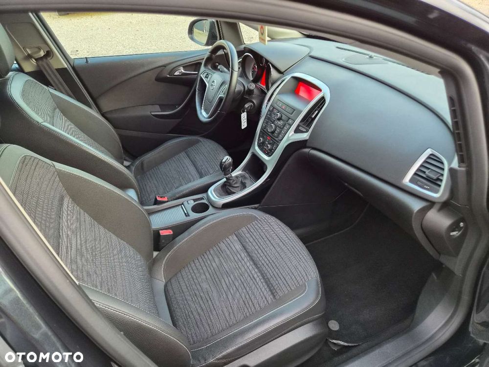 Opel Astra - 22