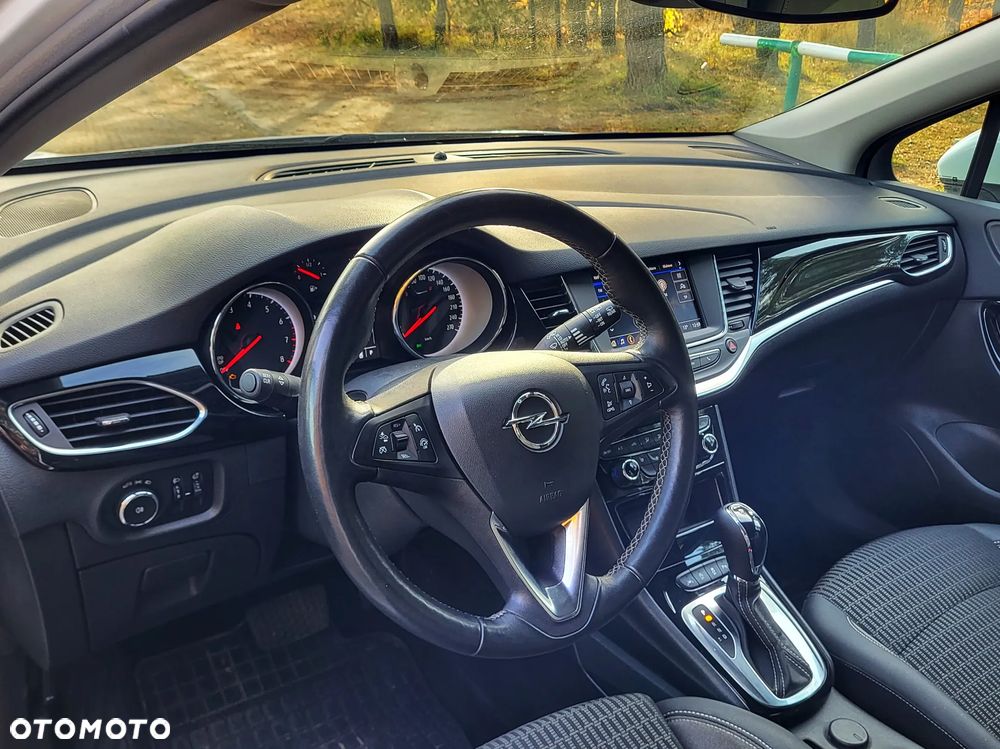 Opel Astra 1.4 T Elegance S&S - 8