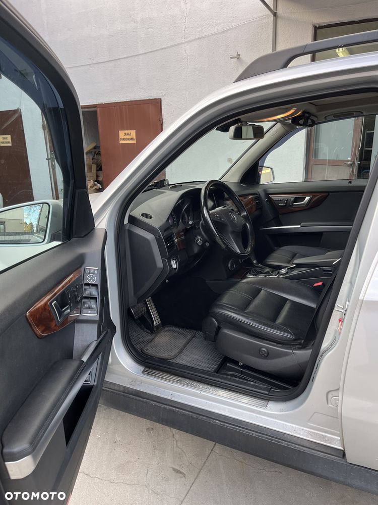 Mercedes-Benz GLK - 8