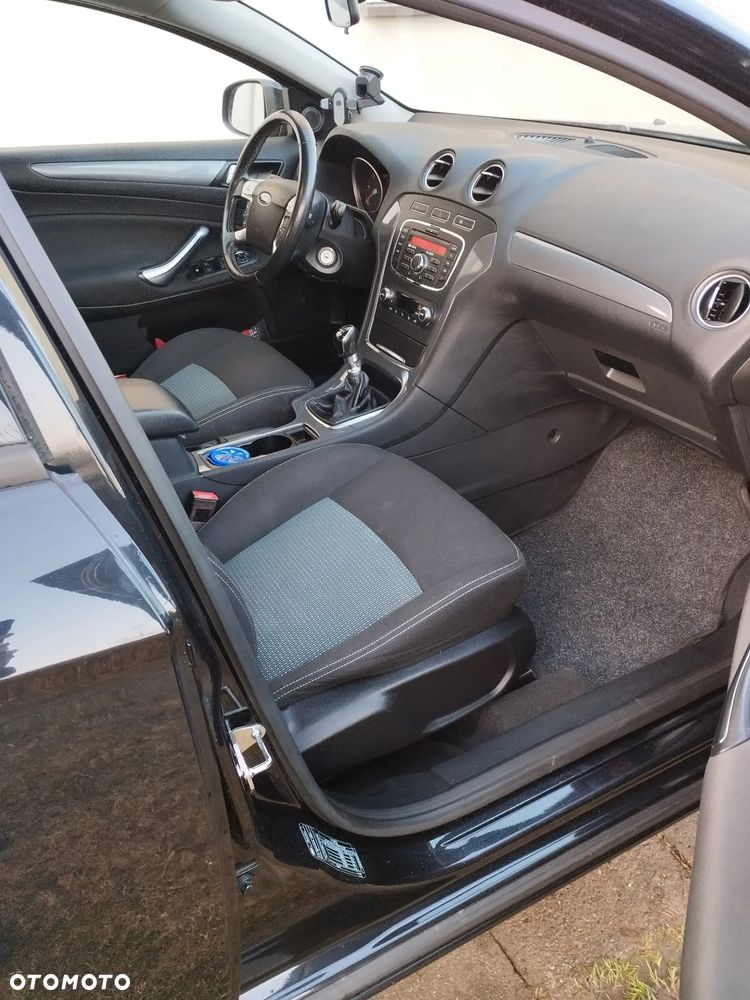 Ford Mondeo 1.6 TDCi Cool & Sound - 10