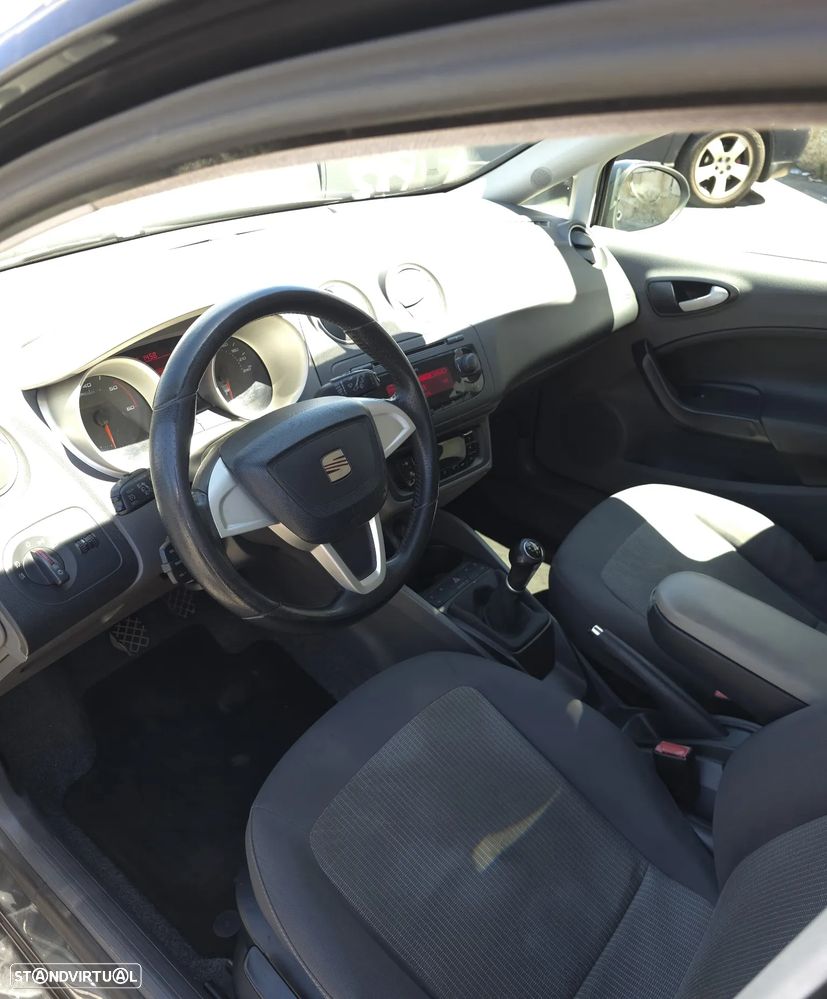 SEAT Ibiza ST 1.6 TDI Style DPF - 10
