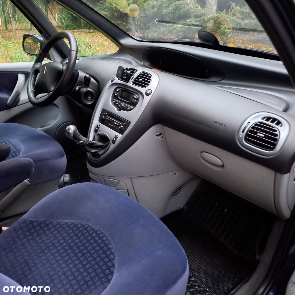 Citroën Xsara Picasso 1.6 HDI Exclusive - 9