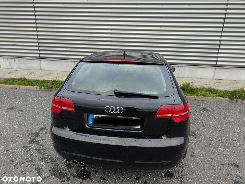 Audi A3 Sportback 2.0 TDI S line Sportpaket plus - 14