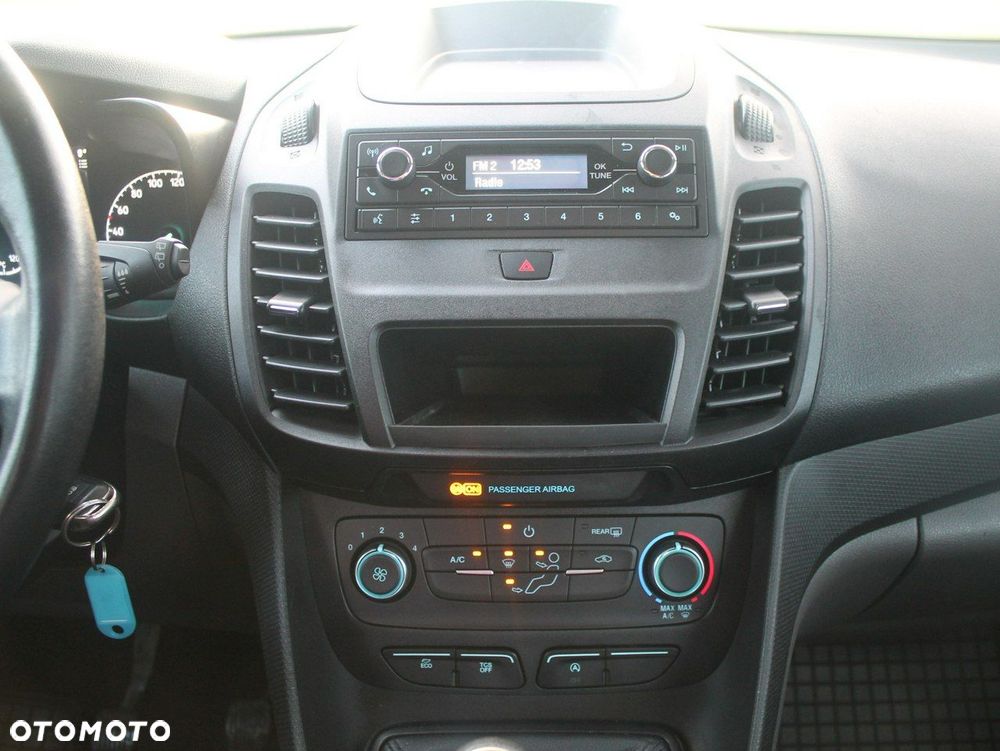 Ford Transit Connect - 10