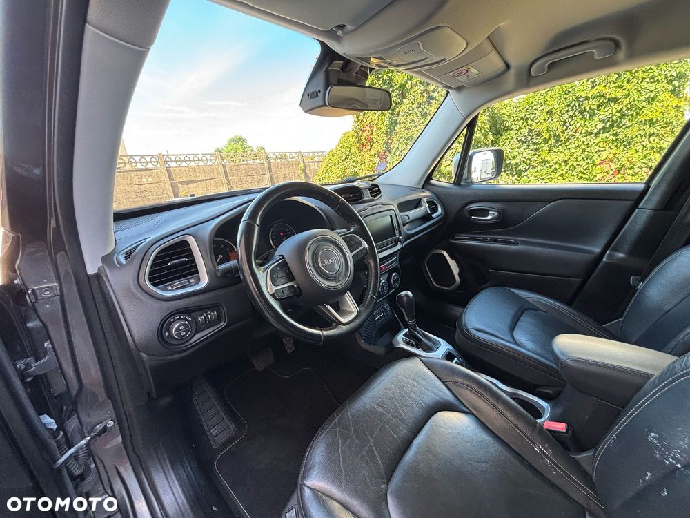 Jeep Renegade - 16