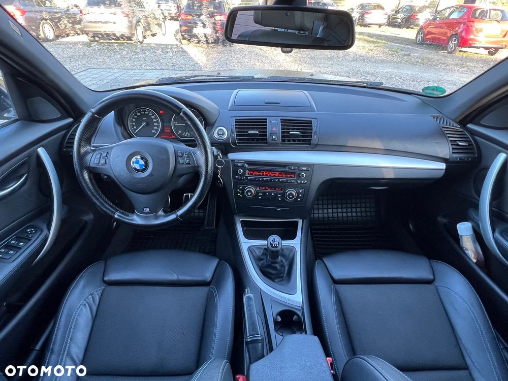 BMW Seria 1 123d DPF Edition Sport - 16