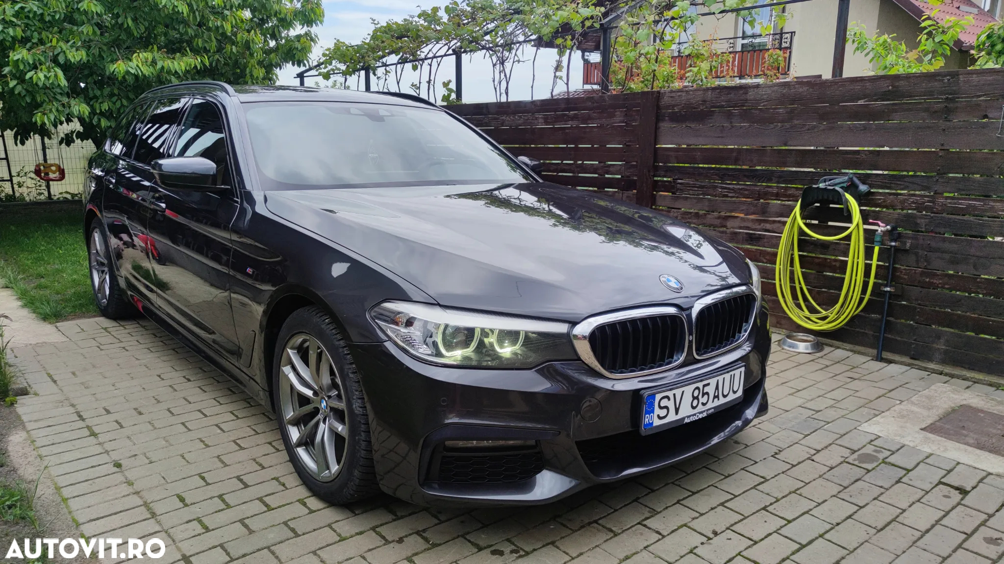 BMW Seria 5 520d Touring Aut. M Sport Edition - 3