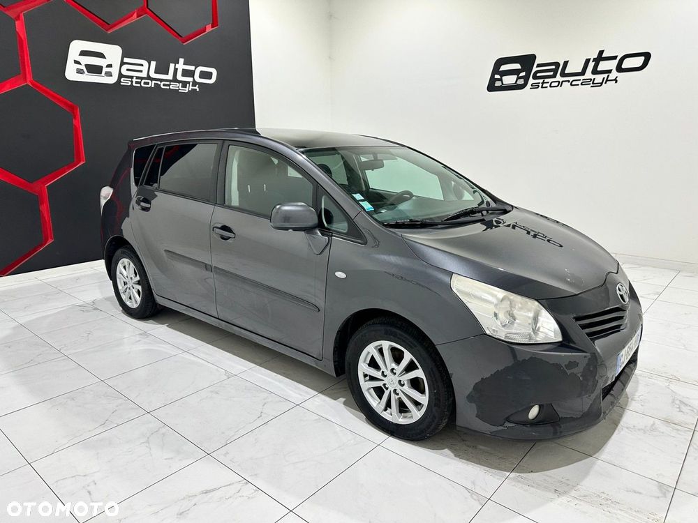 Toyota Verso - 5