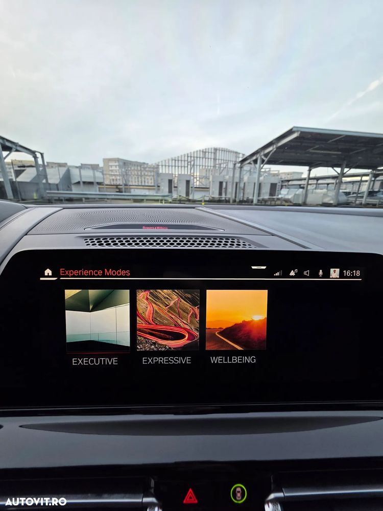 BMW M8 M850i xDrive - 17