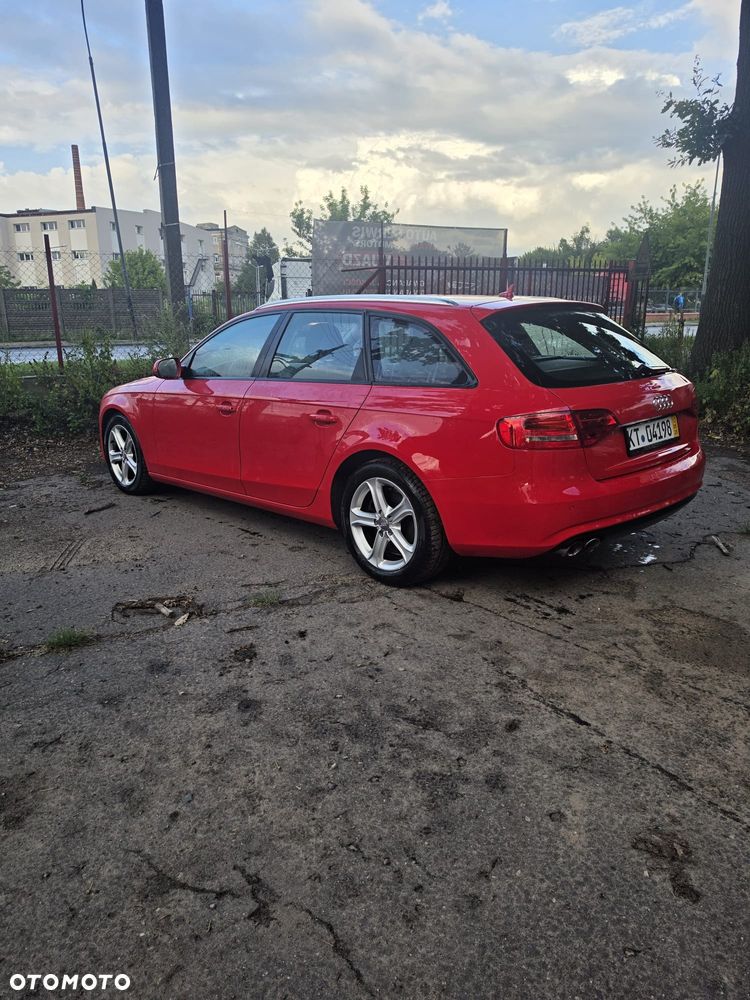 Audi A4 Avant - 4