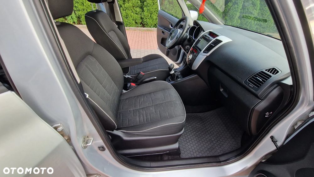 Kia Venga 1.6 CRDi 128 Business Line - 13